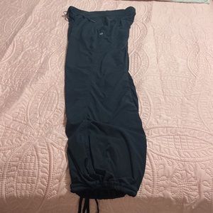 Lululemon dance studio pants size 6